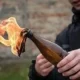 Arrojaron una bomba molotov contra una vivienda en Valentina Sur y no llegó a explotar