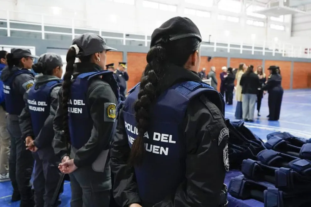 Neuquén incorporó 230 nuevos policías